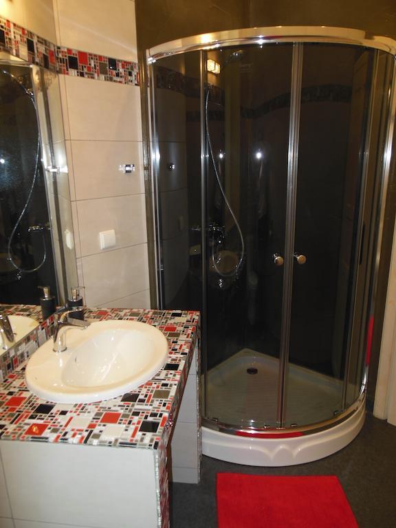 Hostel Jaro *