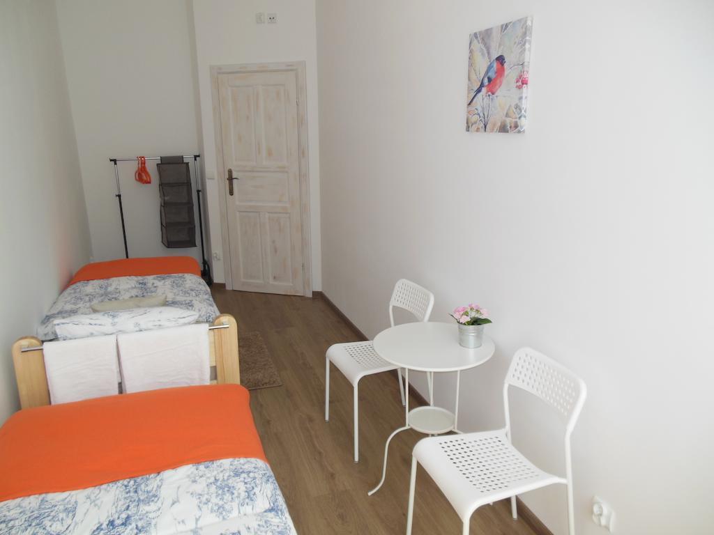 Hostel Jaro *